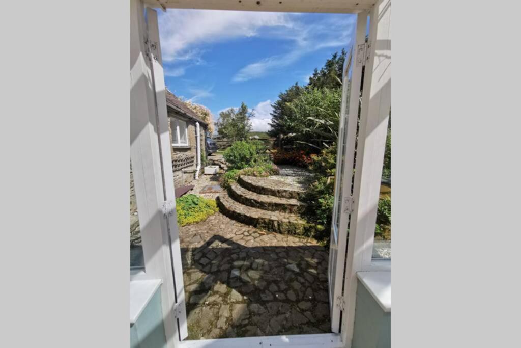 فيلا Cosy, Coastal Retreat With A Large Garden Monreith المظهر الخارجي الصورة